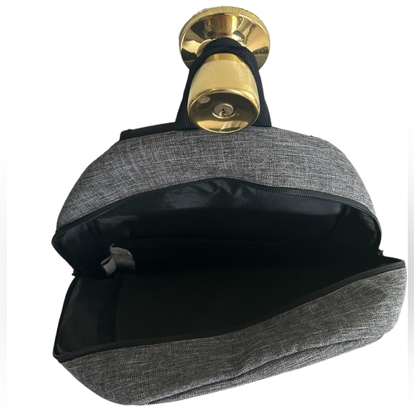 Backpack - Picture 2 of 2